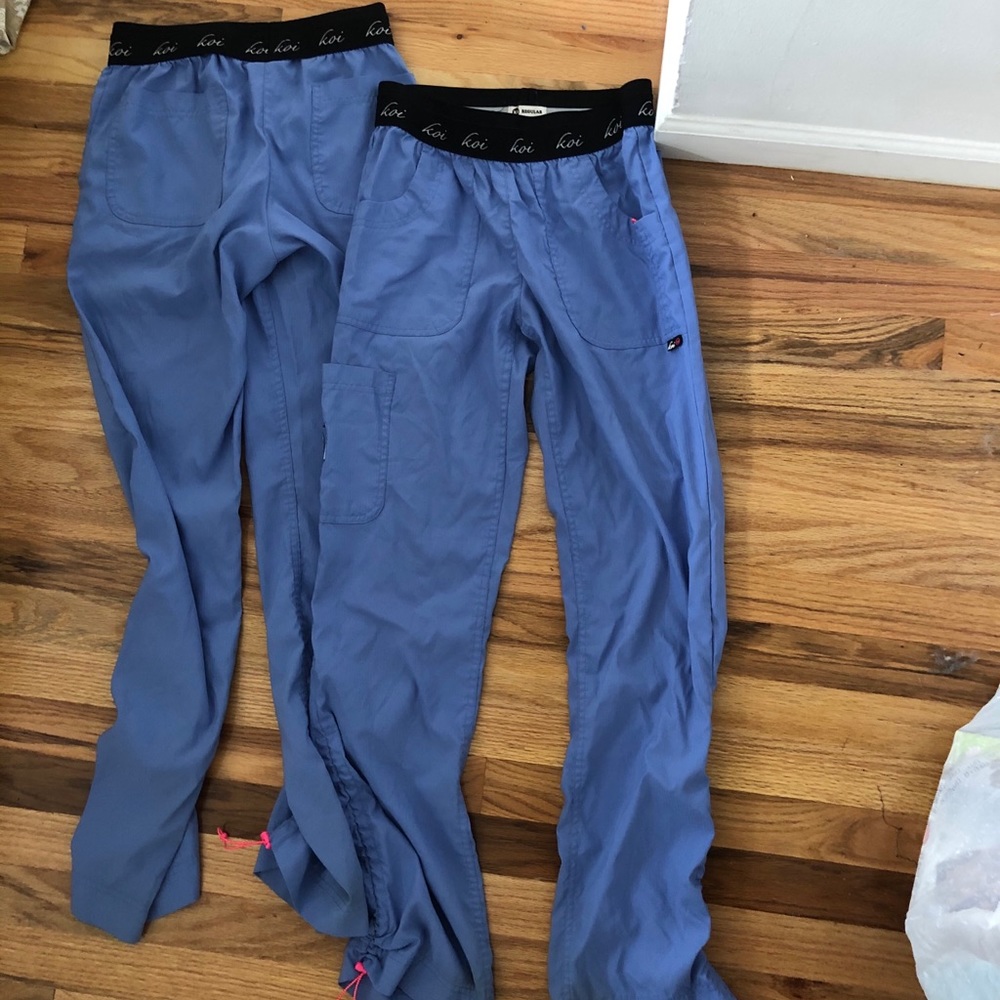 Scrub pants